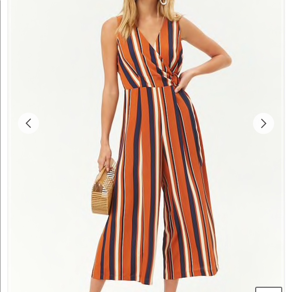 Forever 21 jumpsuit size large